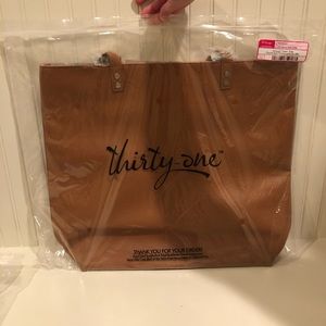 Thirty One Around Town Tote- Caramel Charm w/out D